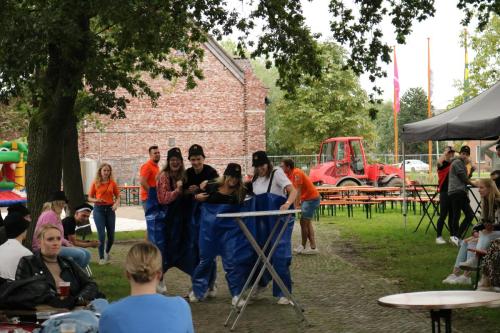 Bar-hopping-challenge-14