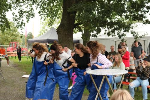 Bar-hopping-challenge-18