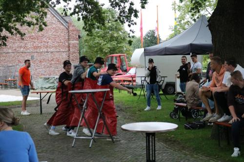 Bar-hopping-challenge-2