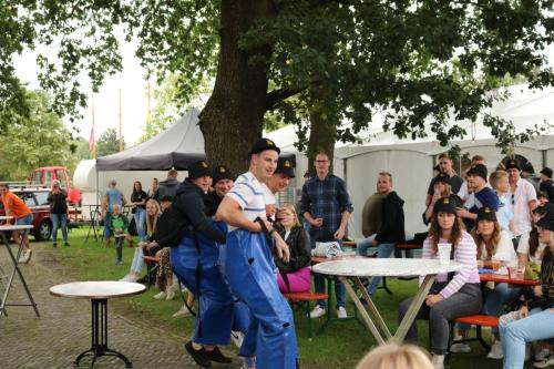 Bar-hopping-challenge-7