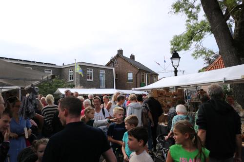 Braderie-en-rommelmarkt-13