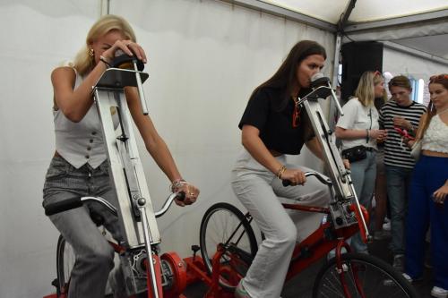 Bar-Hopping-Challenge-23