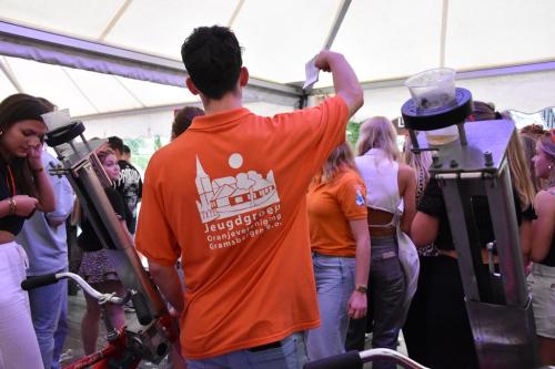 Bar-Hopping-Challenge-24