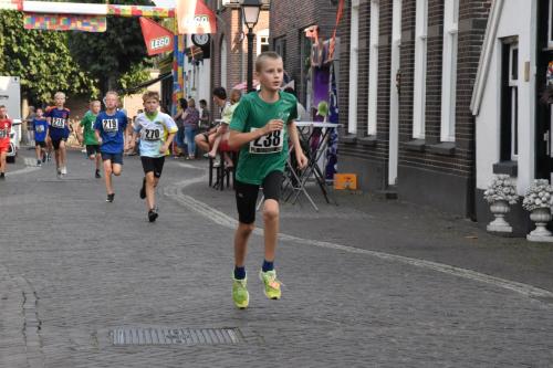 1-km-jongens-9-t-m-11-jaar-41