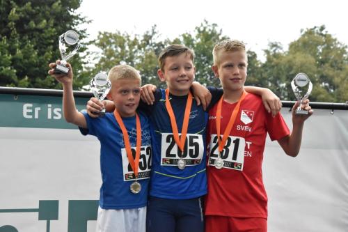 1-km-jongens-9-t-m-11-jaar-54