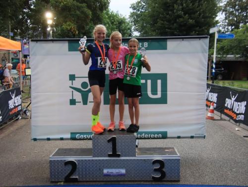 prijsuitreiking-meisjes-9-t.m-11-jaar-2