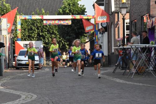 1-km-meisjes-t-m-8-jaar-54