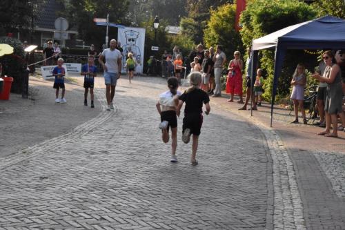 1-km-meisjes-t-m-8-jaar-58