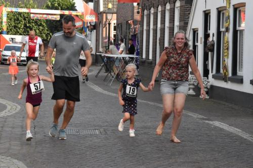 1-km-meisjes-t-m-8-jaar-76