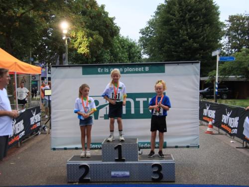 prijs-uitreiking-meisjes-t.m-8-jaar-2