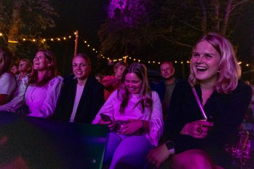 The-masked-singer-194-van-211