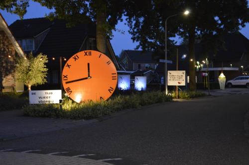 Versierde-straten-LONO-noordereind-1