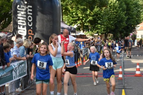 Lichtstadloop meisjes t/m 8 jaar 2025