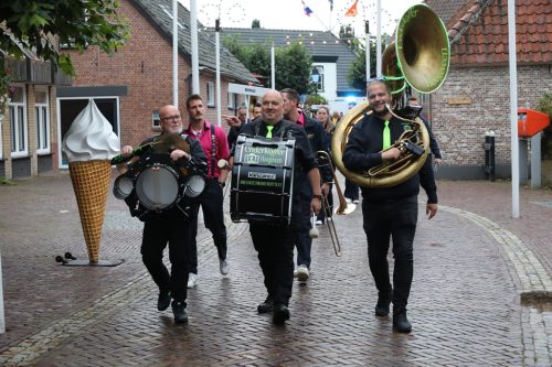 Dweilorkest2026 002