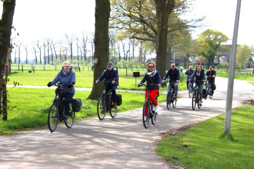 Fietstocht-Koningsdag-2023-57